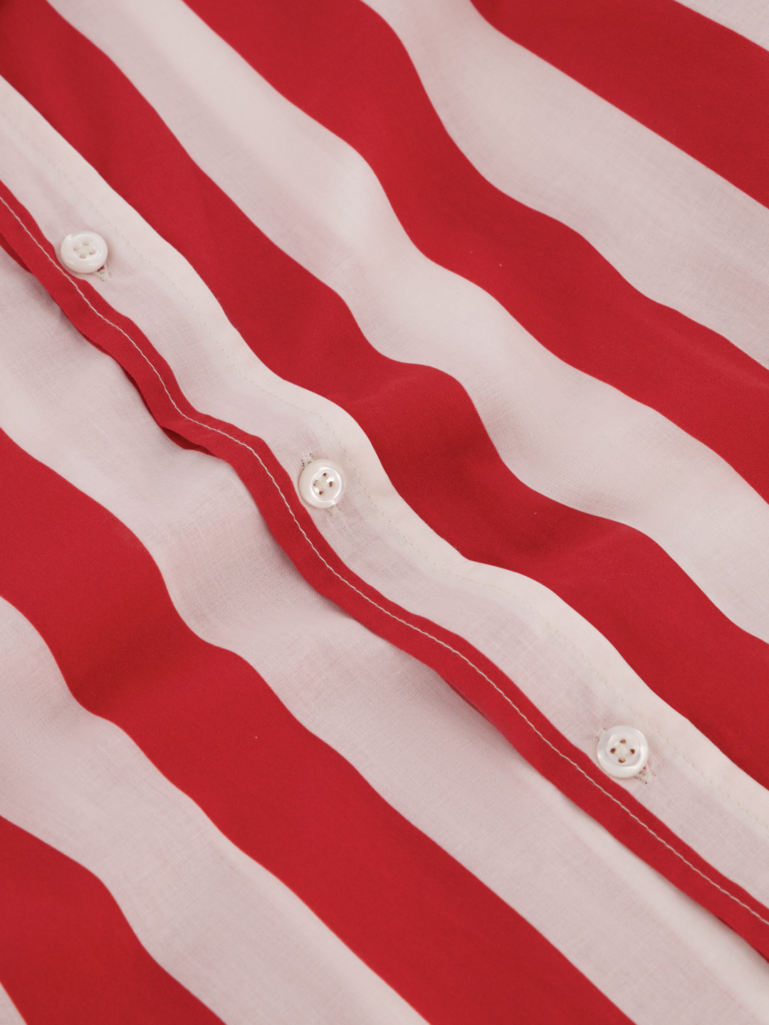 Chemise rayée rouge et blanche Singapour GirlsMustHave